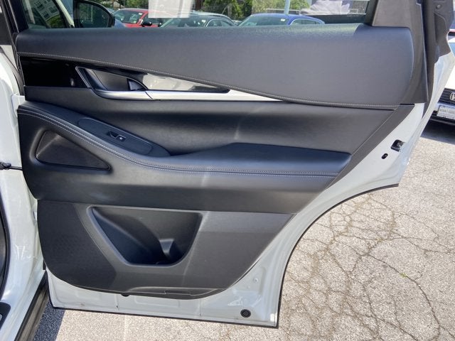 2025 INFINITI QX60 PURE