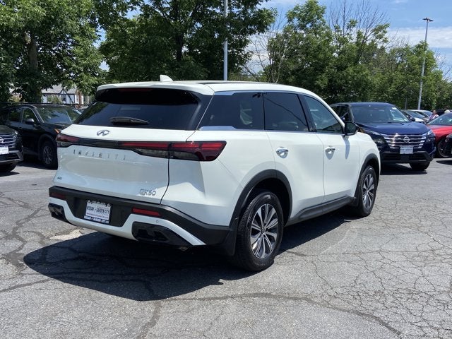 2025 INFINITI QX60 PURE