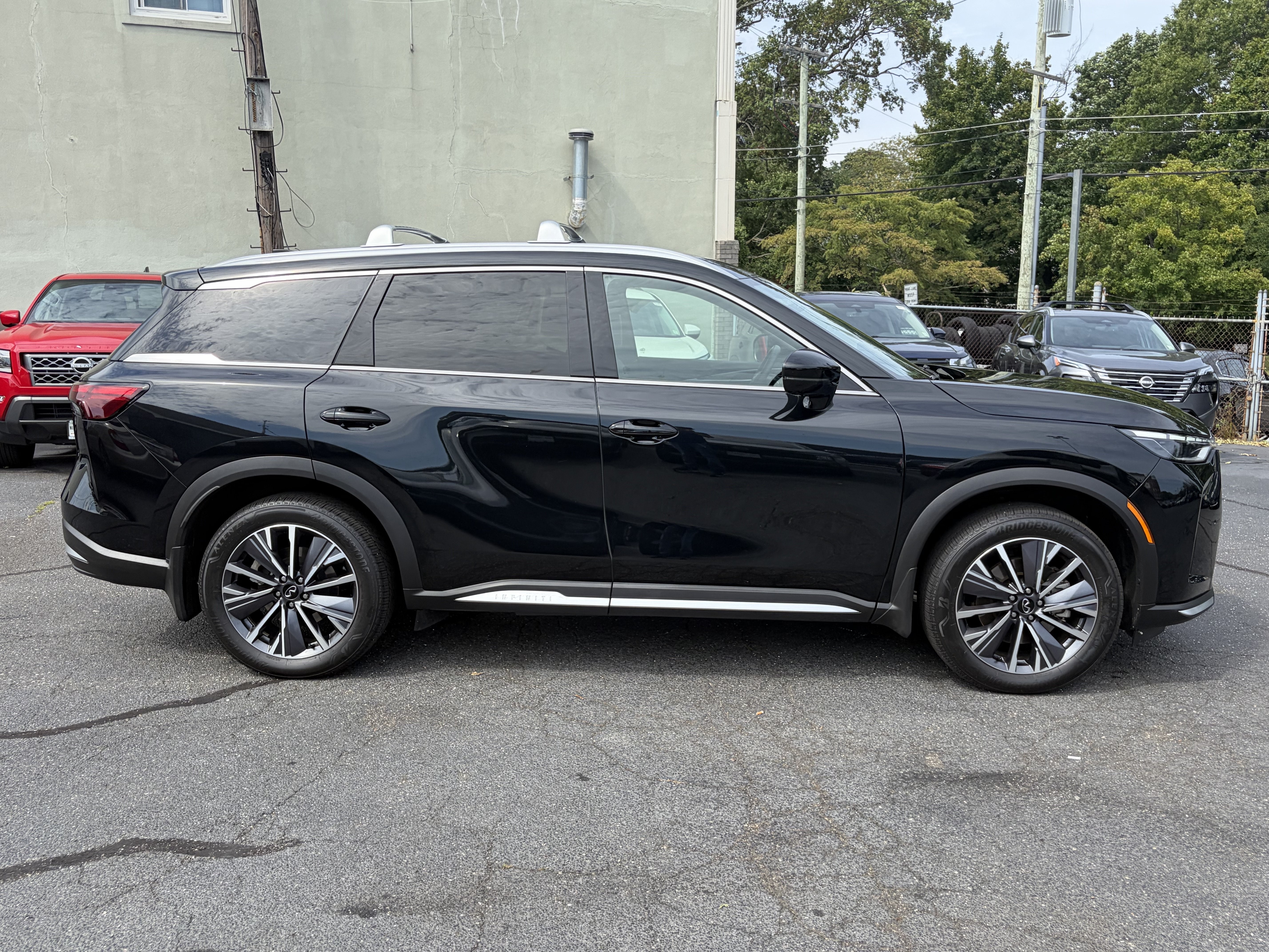 2026 INFINITI QX60 LUXE
