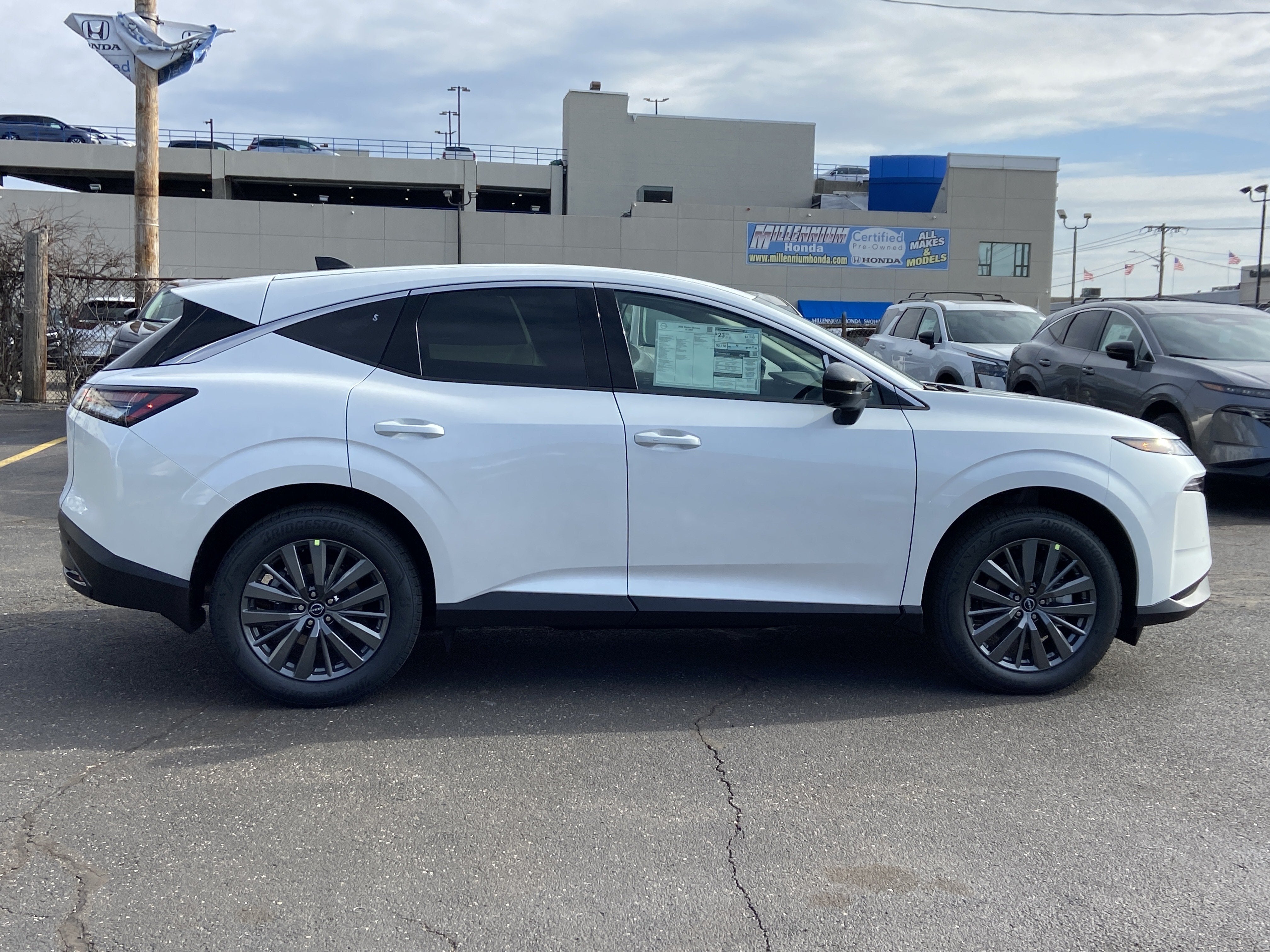 2026 Nissan Murano SL