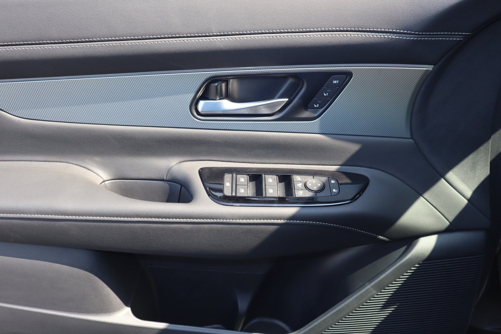 2027 Nissan Murano Platinum
