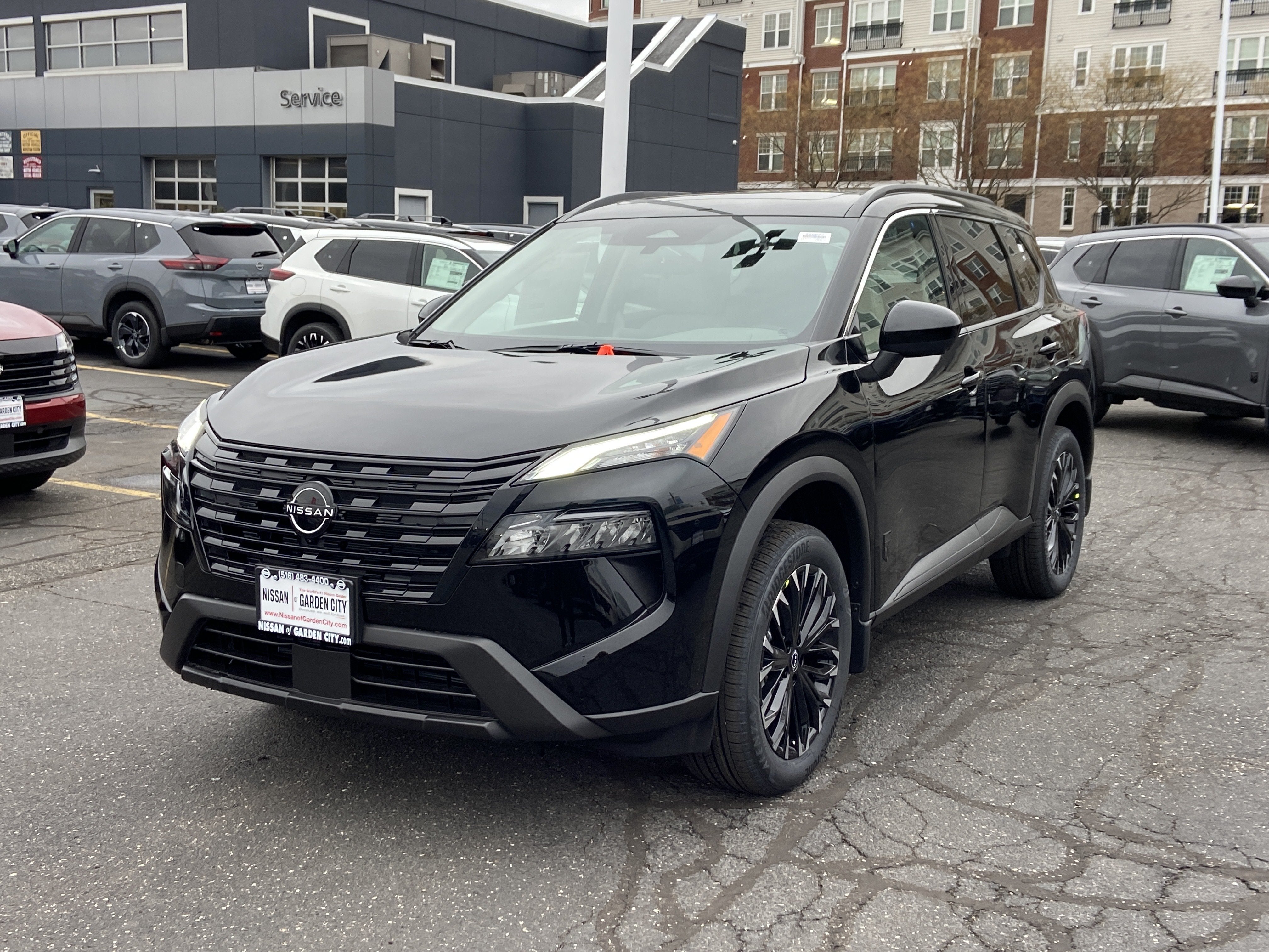 2026 Nissan Rogue Dark Armor