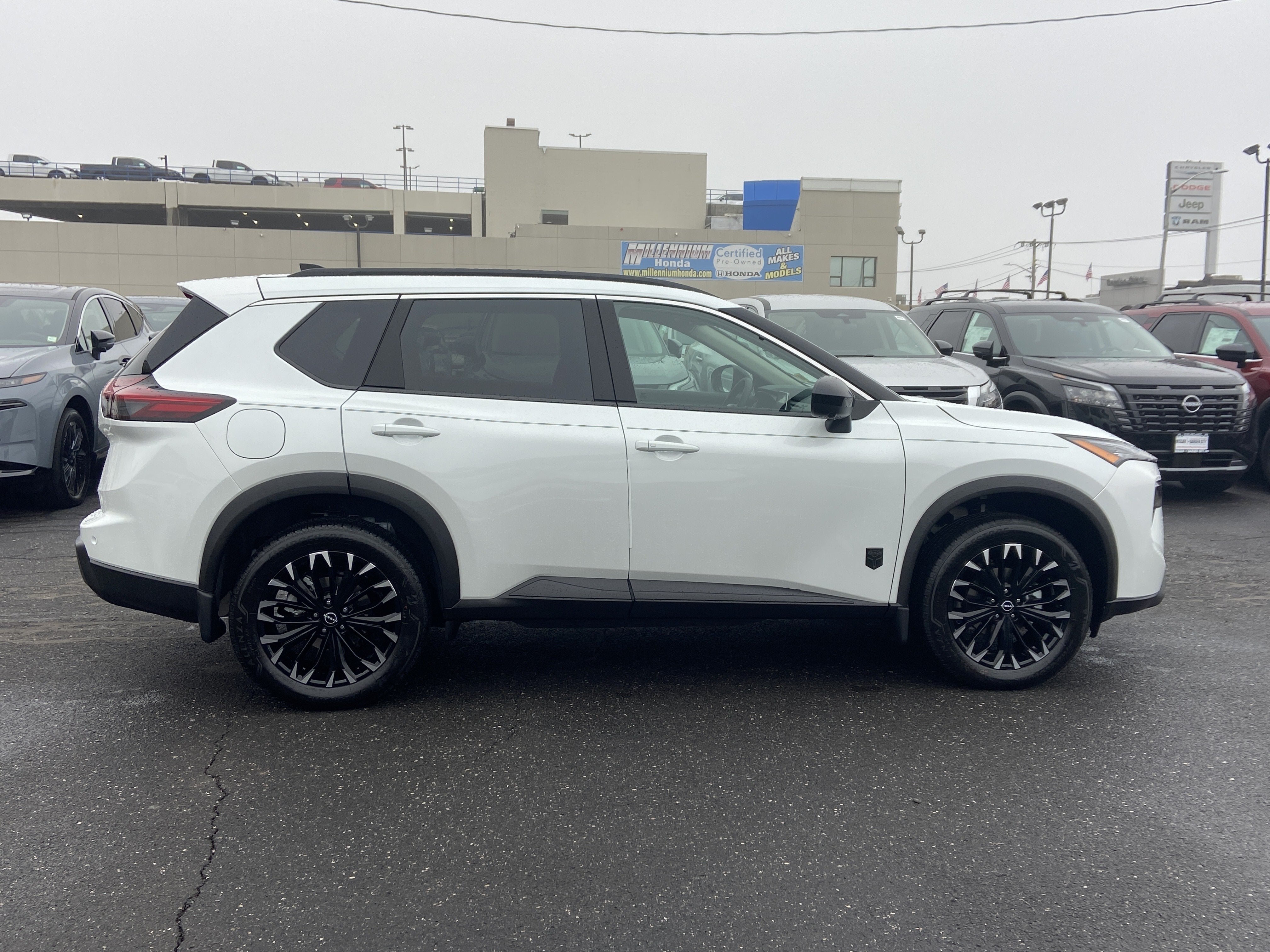 2026 Nissan Rogue Dark Armor