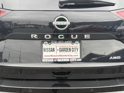 2025 Nissan Rogue SV