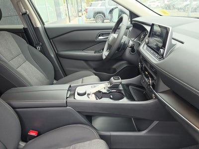 2027 Nissan Rogue SV