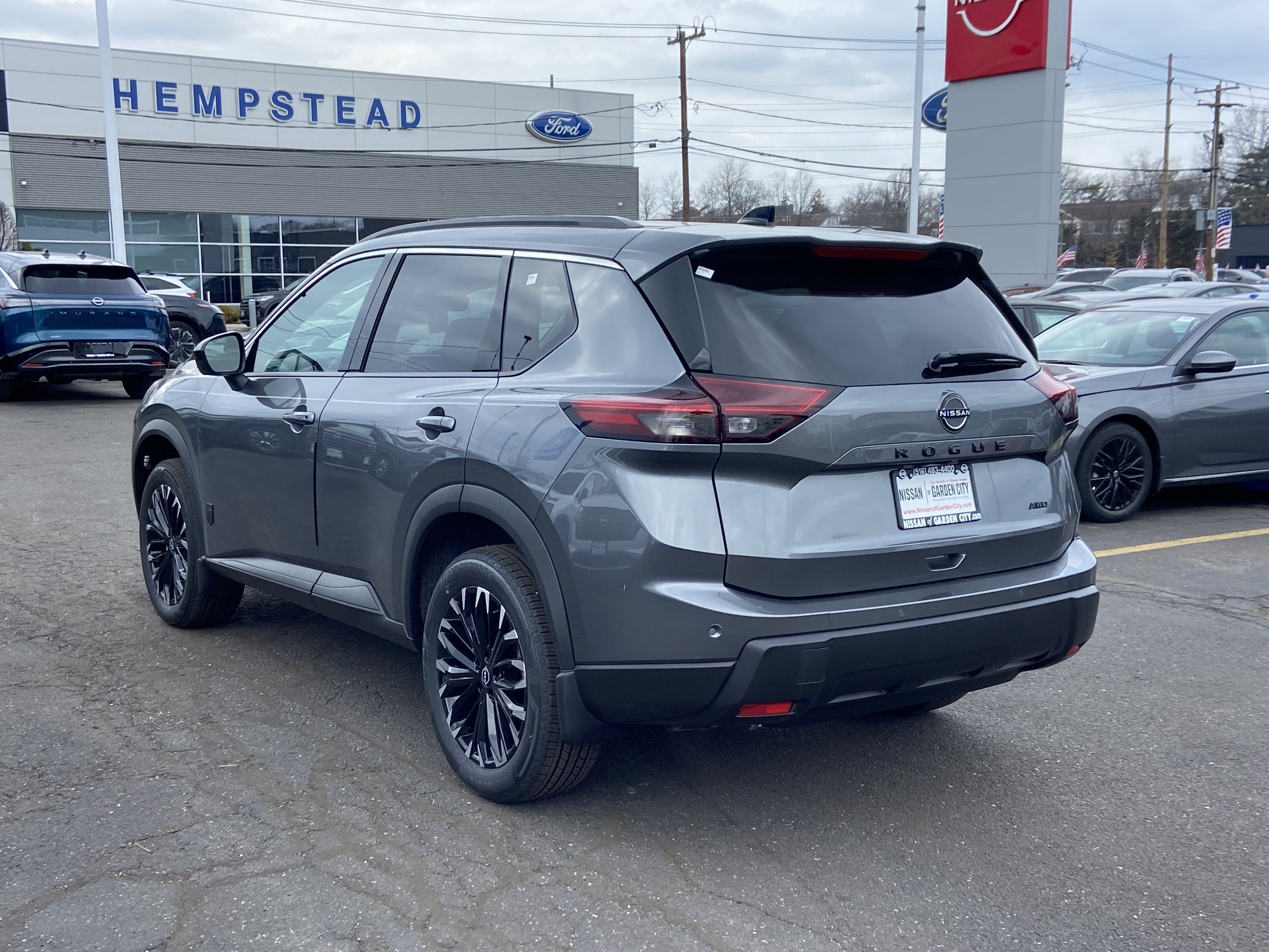 2026 Nissan Rogue Dark Armor