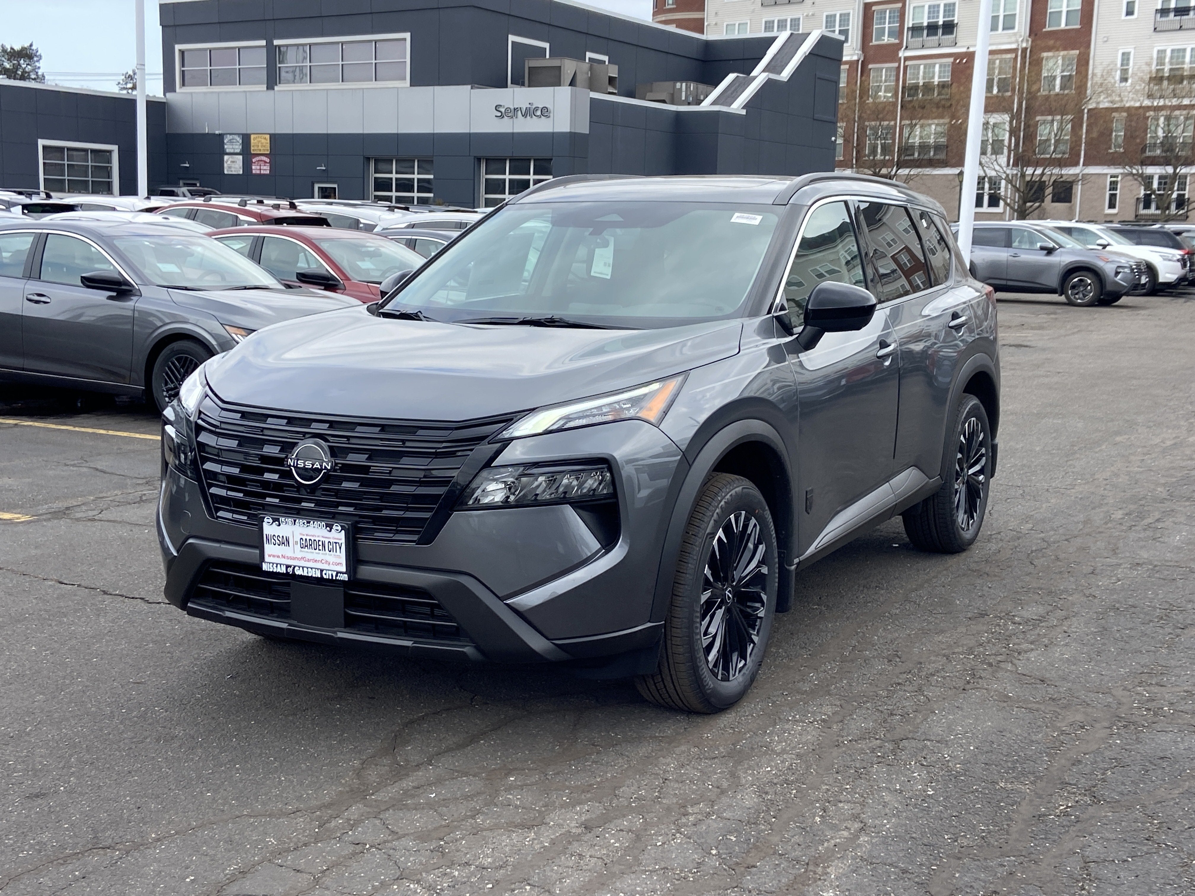 2026 Nissan Rogue Dark Armor