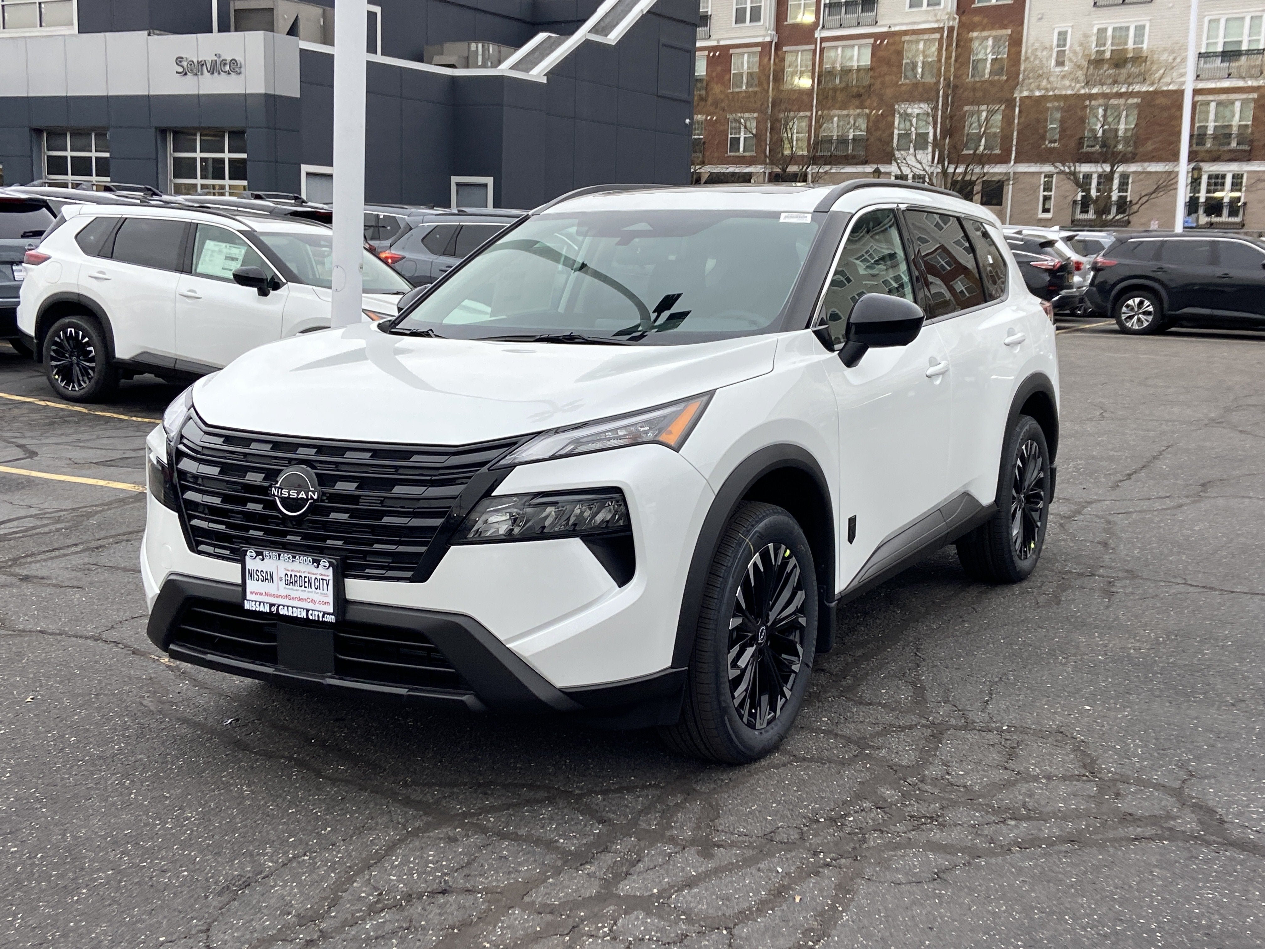 2026 Nissan Rogue Dark Armor