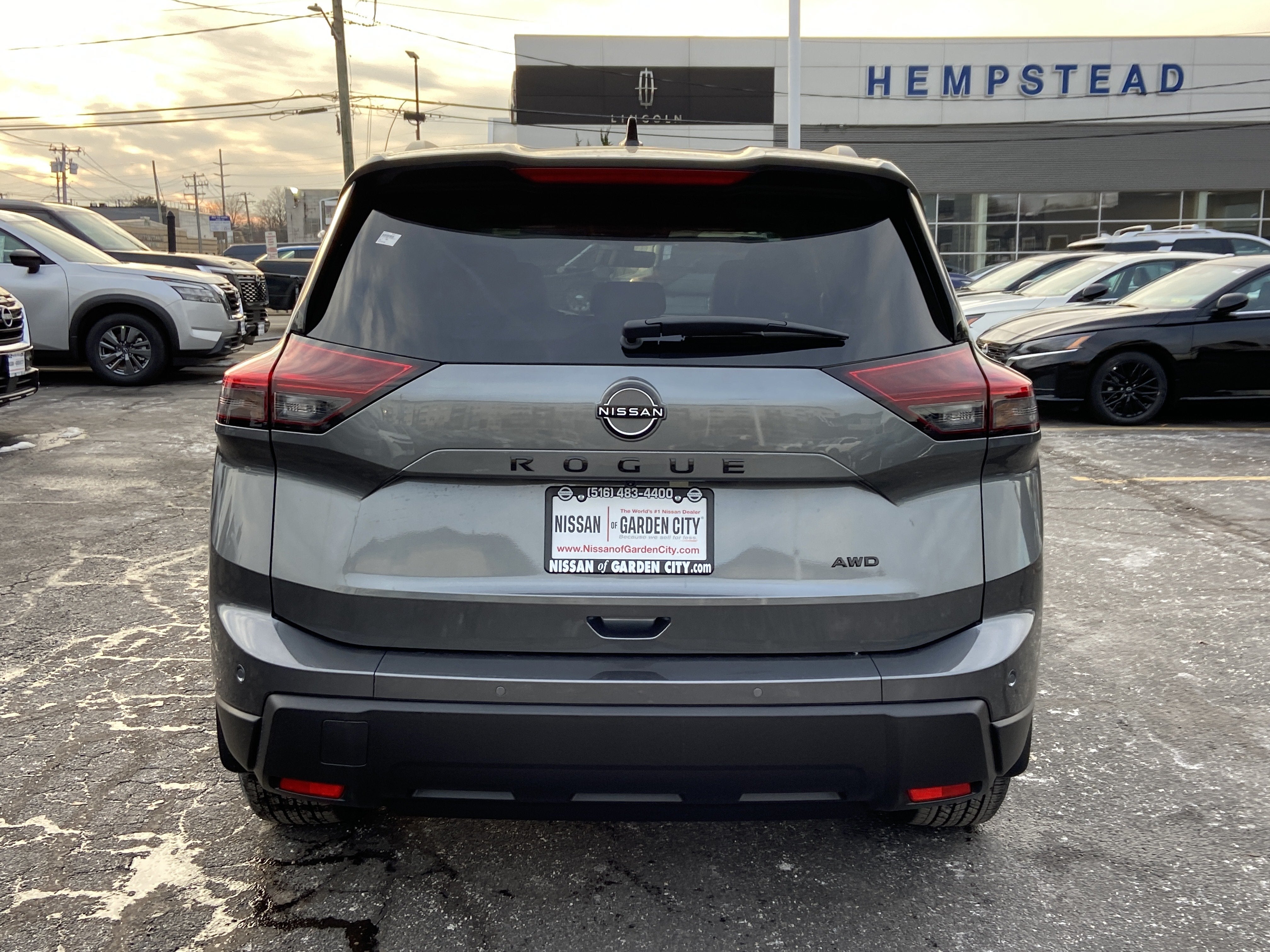 2026 Nissan Rogue Dark Armor