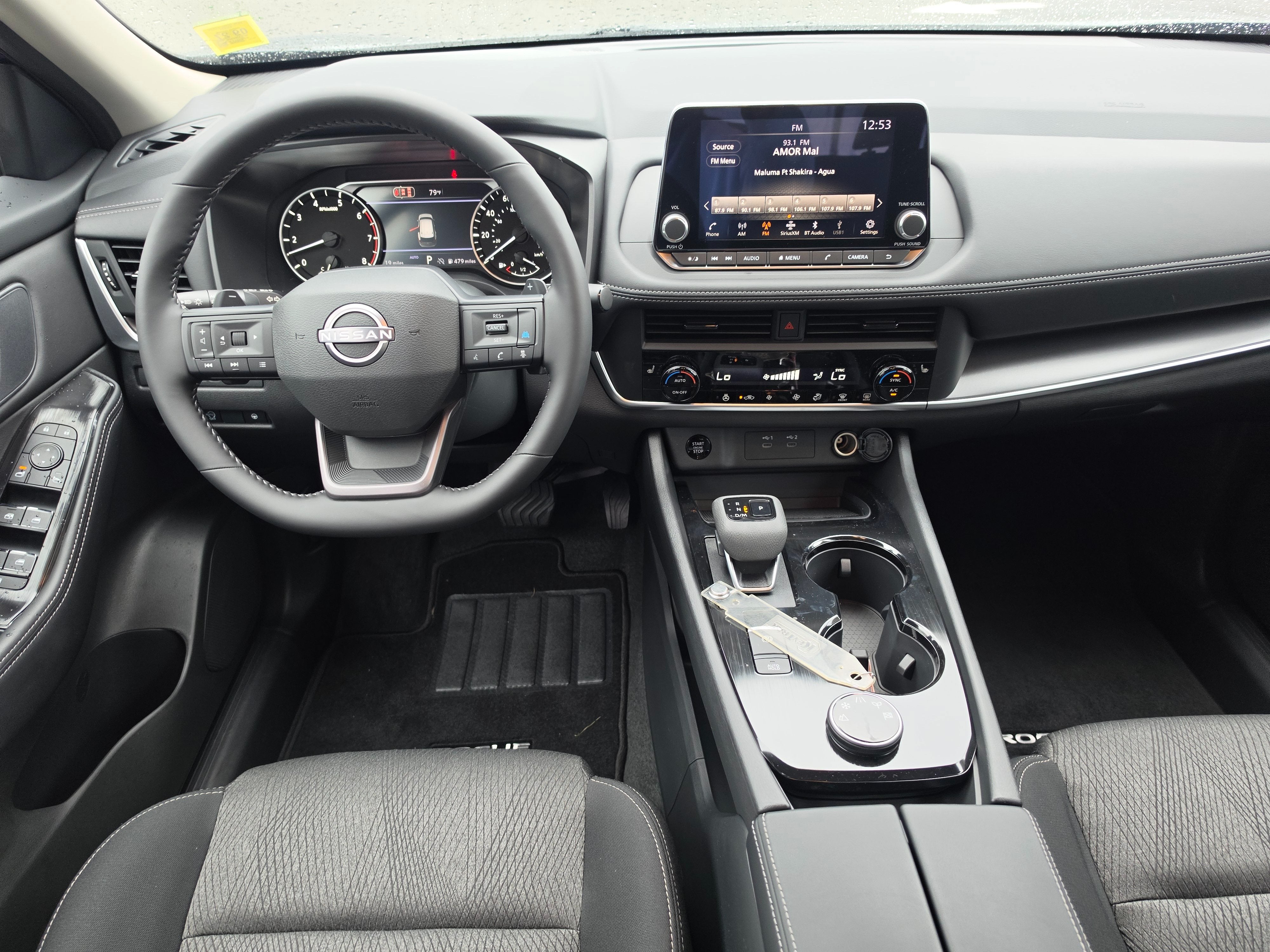 2027 Nissan Rogue SV