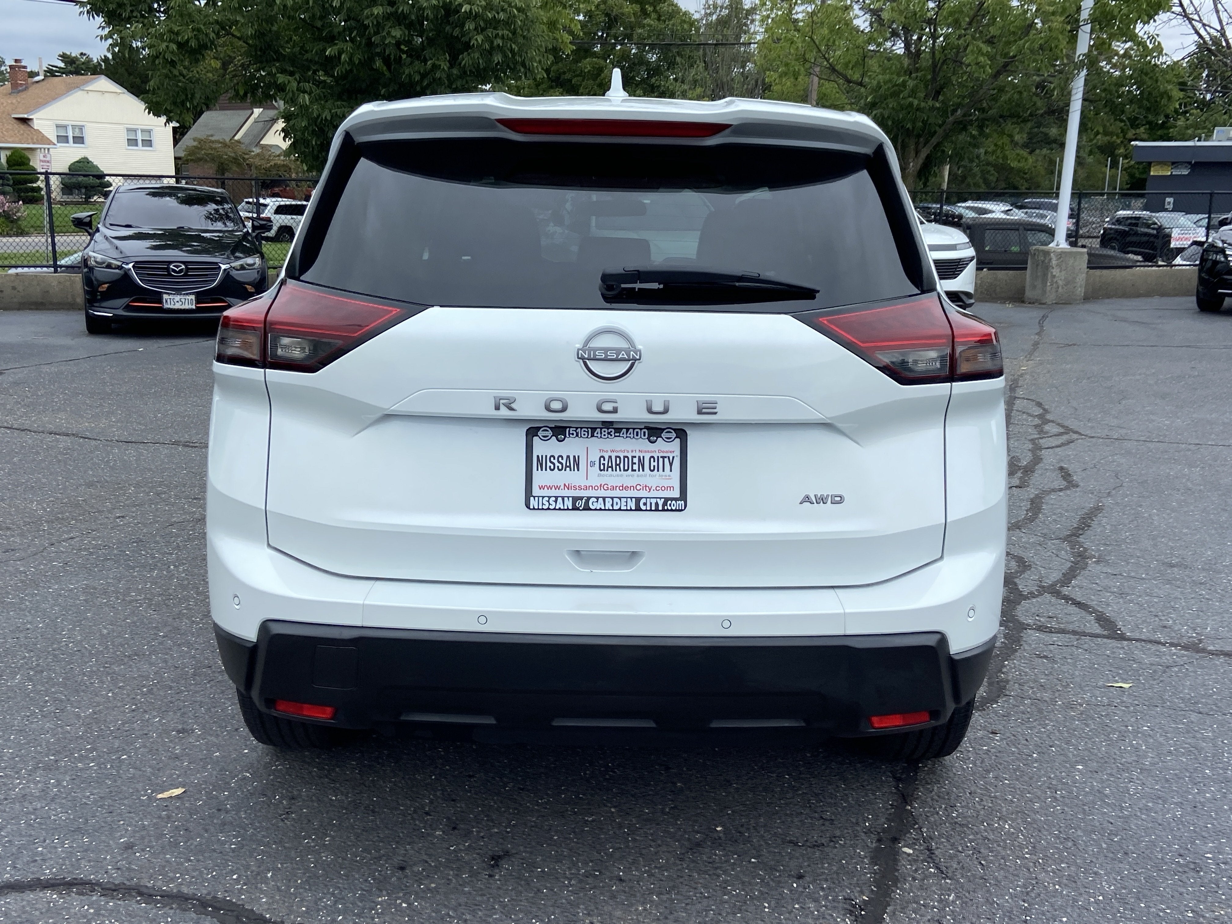 2025 Nissan Rogue SV