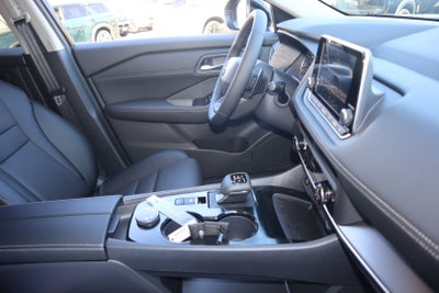 2027 Nissan Rogue Dark Armor