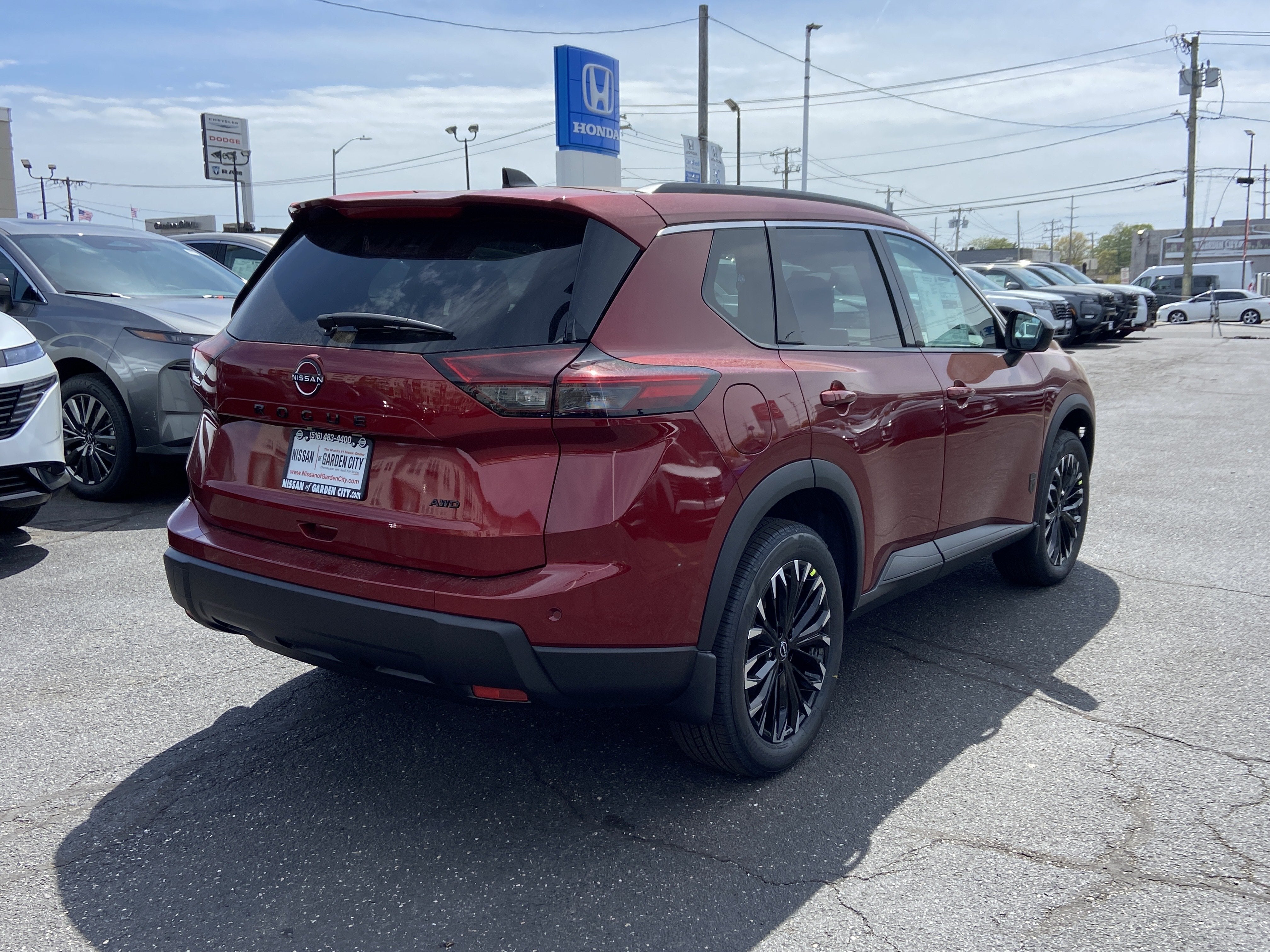 2026 Nissan Rogue Dark Armor