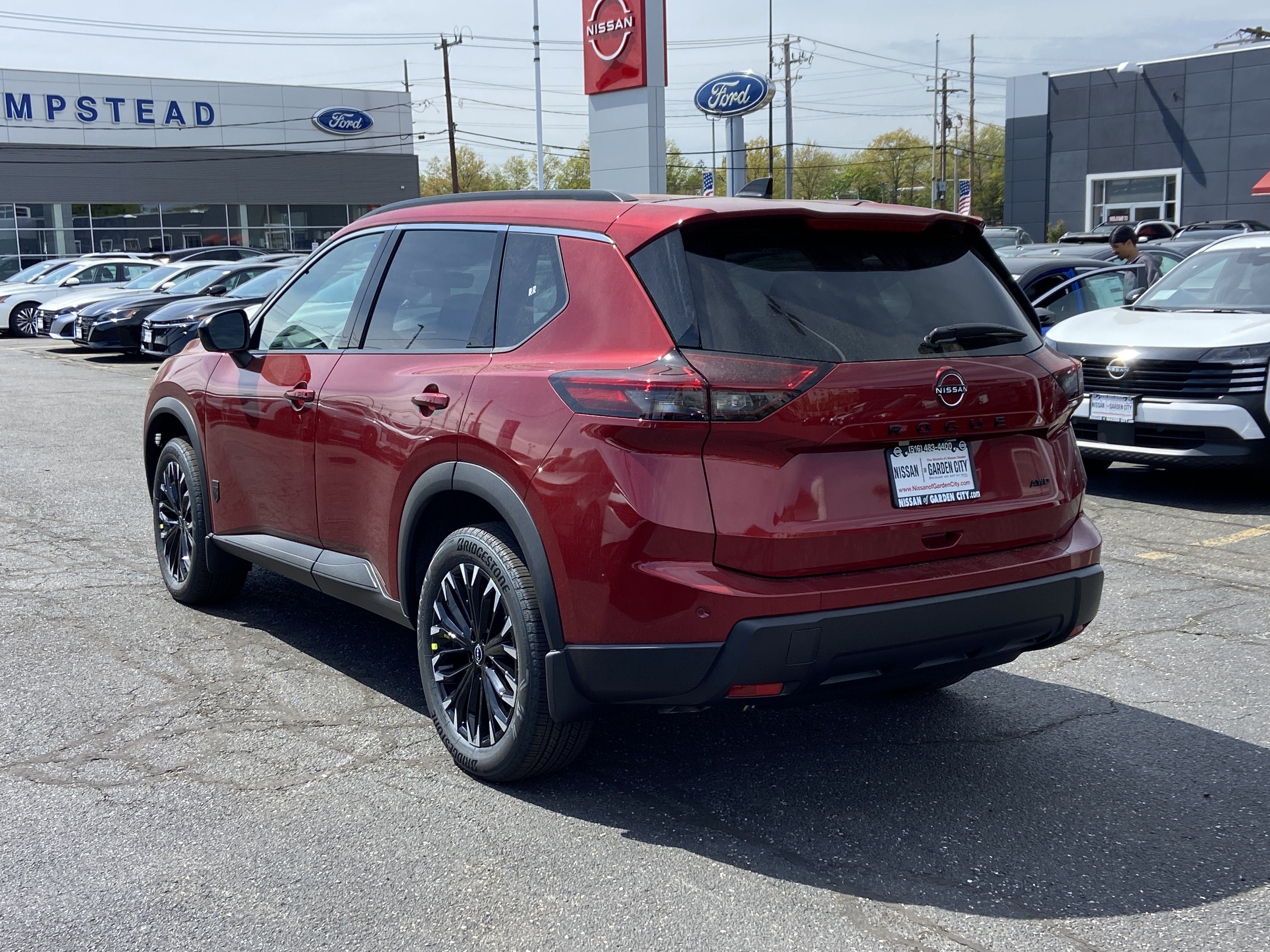 2026 Nissan Rogue Dark Armor