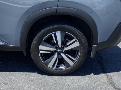 2022 Nissan Rogue SL