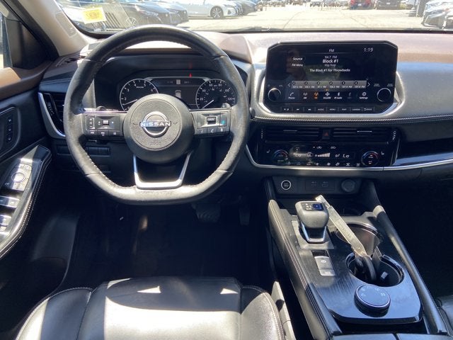 2022 Nissan Rogue SL