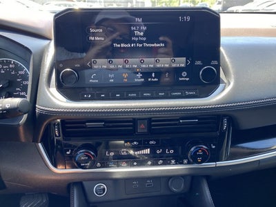 2022 Nissan Rogue SL