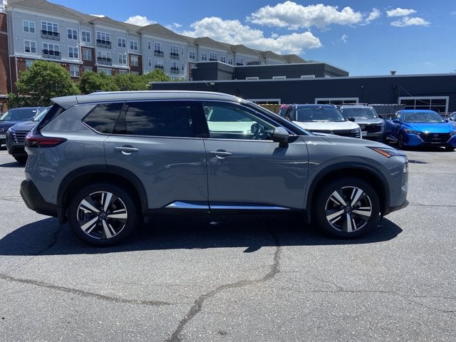 2022 Nissan Rogue SL