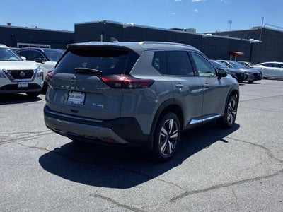 2022 Nissan Rogue SL