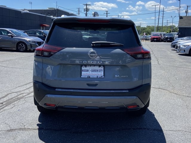 2022 Nissan Rogue SL