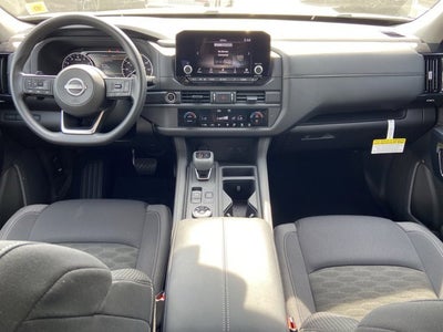2024 Nissan Pathfinder S