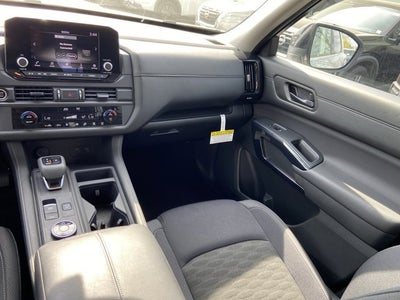 2024 Nissan Pathfinder S