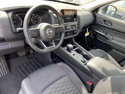 2024 Nissan Pathfinder S