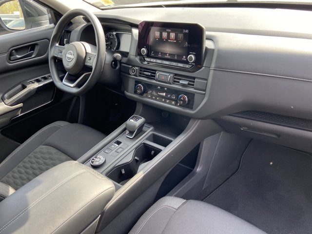 2024 Nissan Pathfinder S