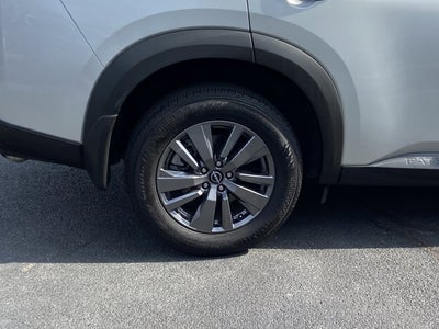 2024 Nissan Pathfinder S