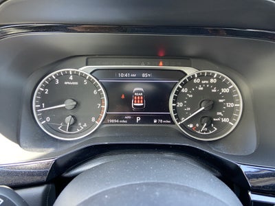 2024 Nissan Pathfinder SV