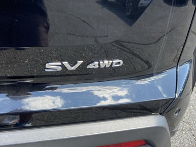 2024 Nissan Pathfinder SV