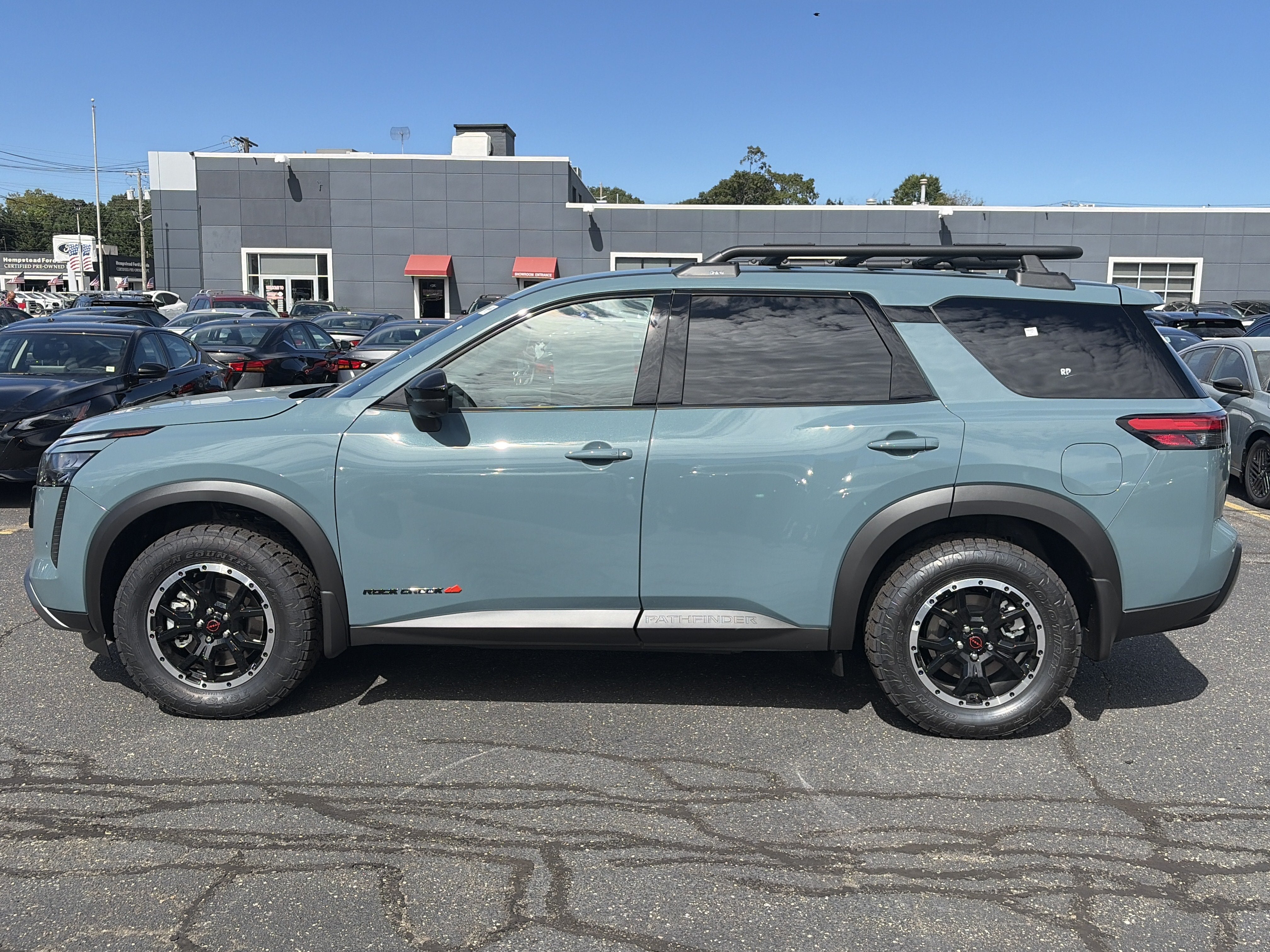 2026 Nissan Pathfinder Rock Creek