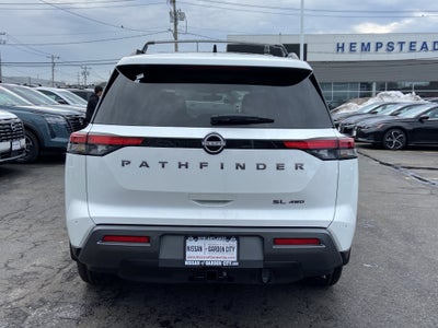 2026 Nissan Pathfinder SL