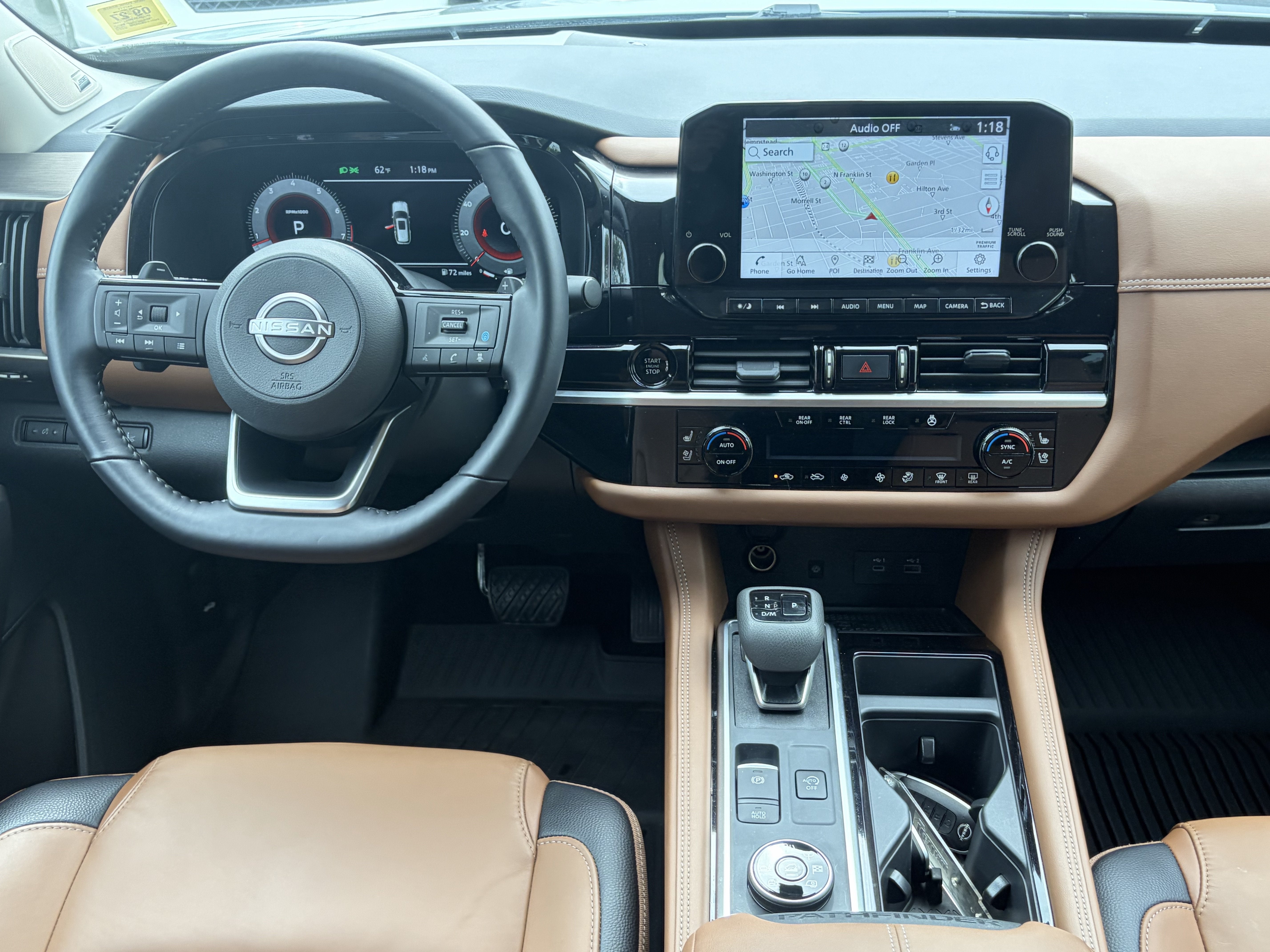 2025 Nissan Pathfinder Platinum