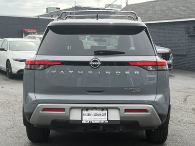 2025 Nissan Pathfinder Platinum