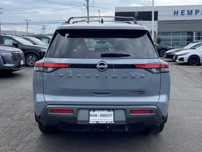 2026 Nissan Pathfinder Platinum