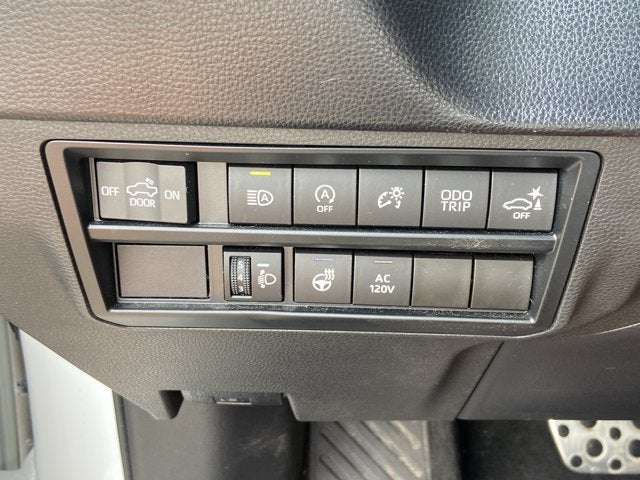 2023 Toyota Tundra 4WD SR5