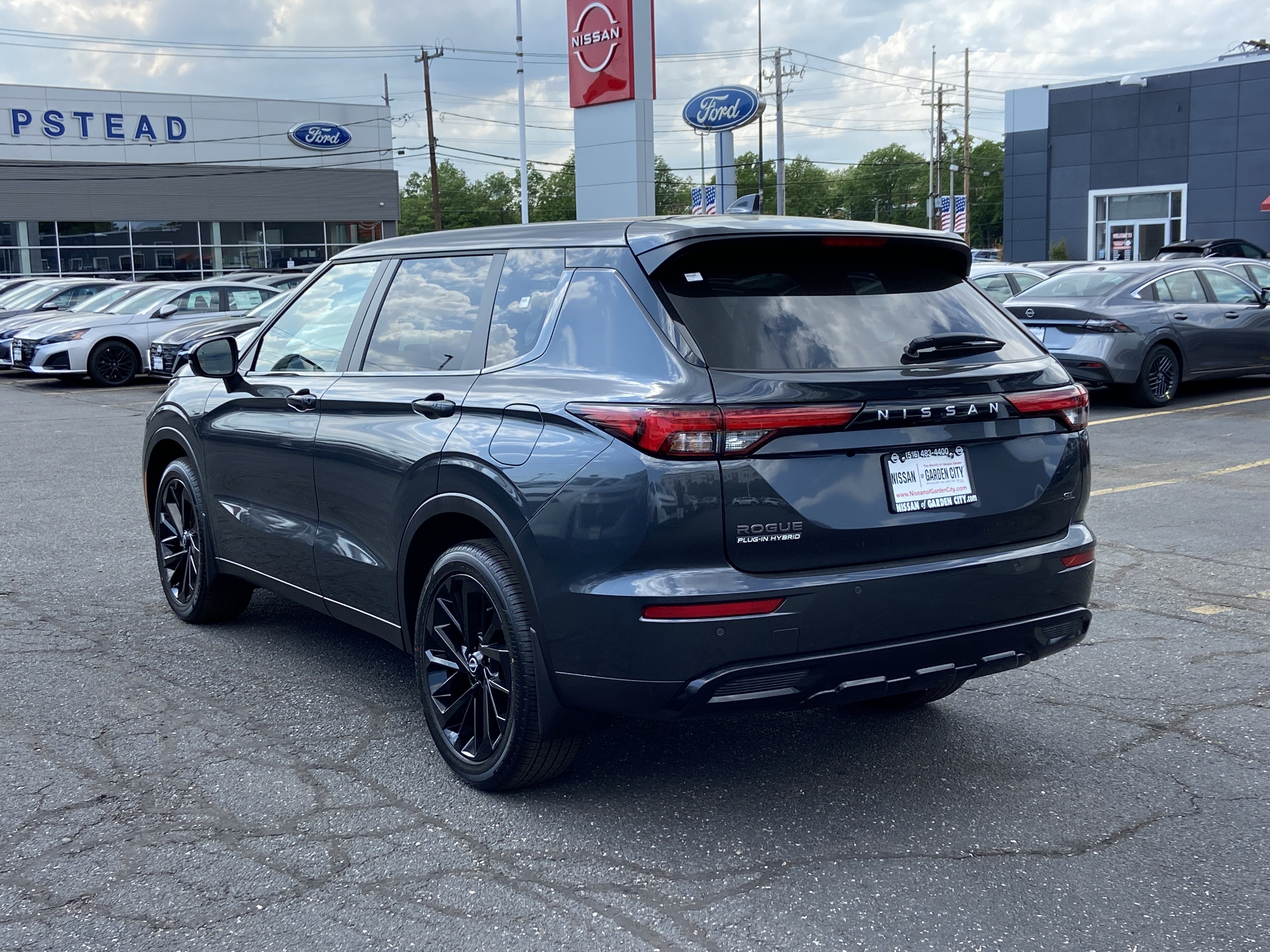 2026 Nissan Rogue Plug-In Hybrid SL