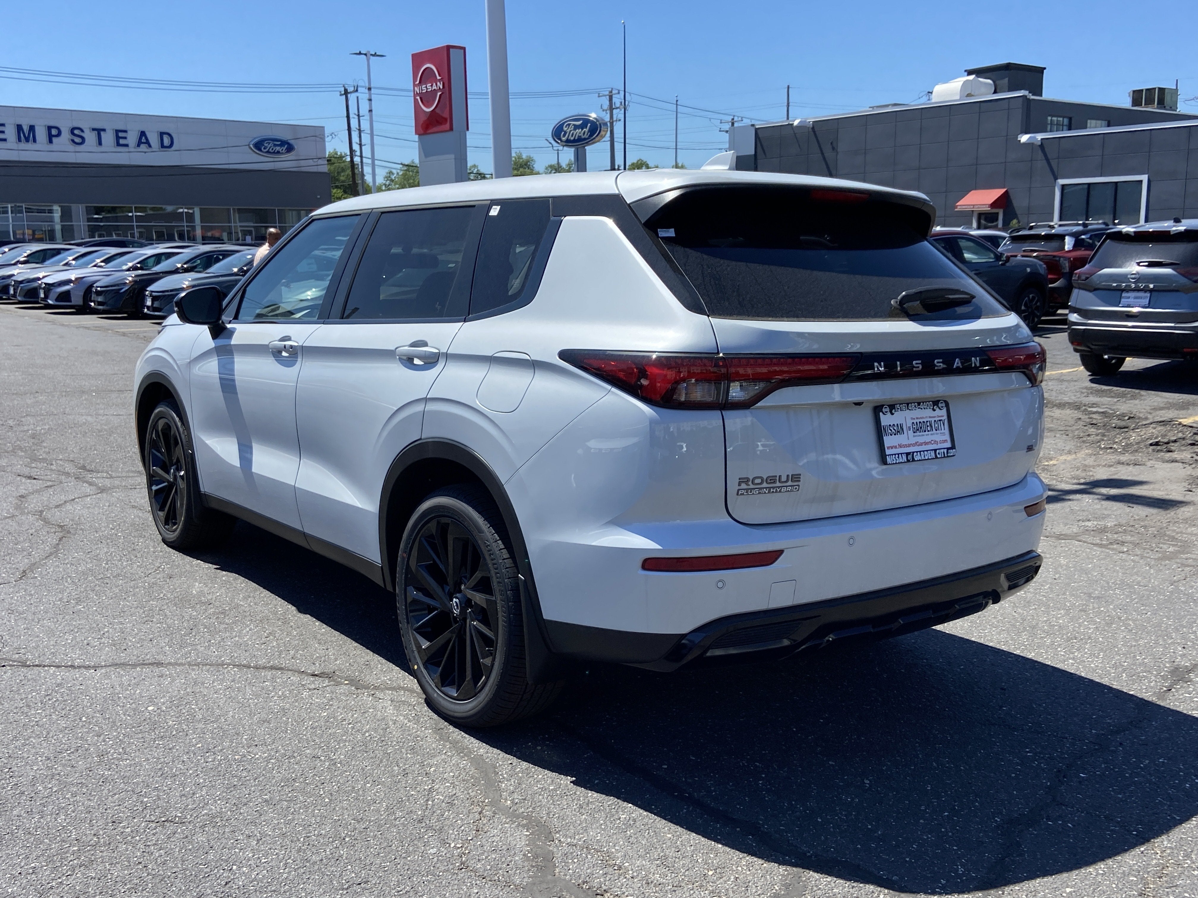 2026 Nissan Rogue Plug-In Hybrid SL