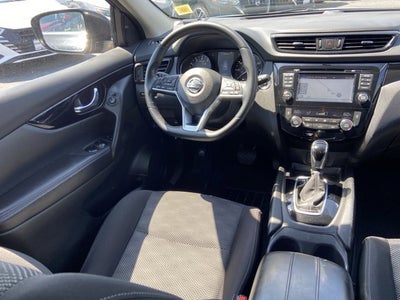 2018 Nissan Rogue Sport SV