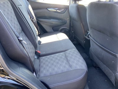 2018 Nissan Rogue Sport SV