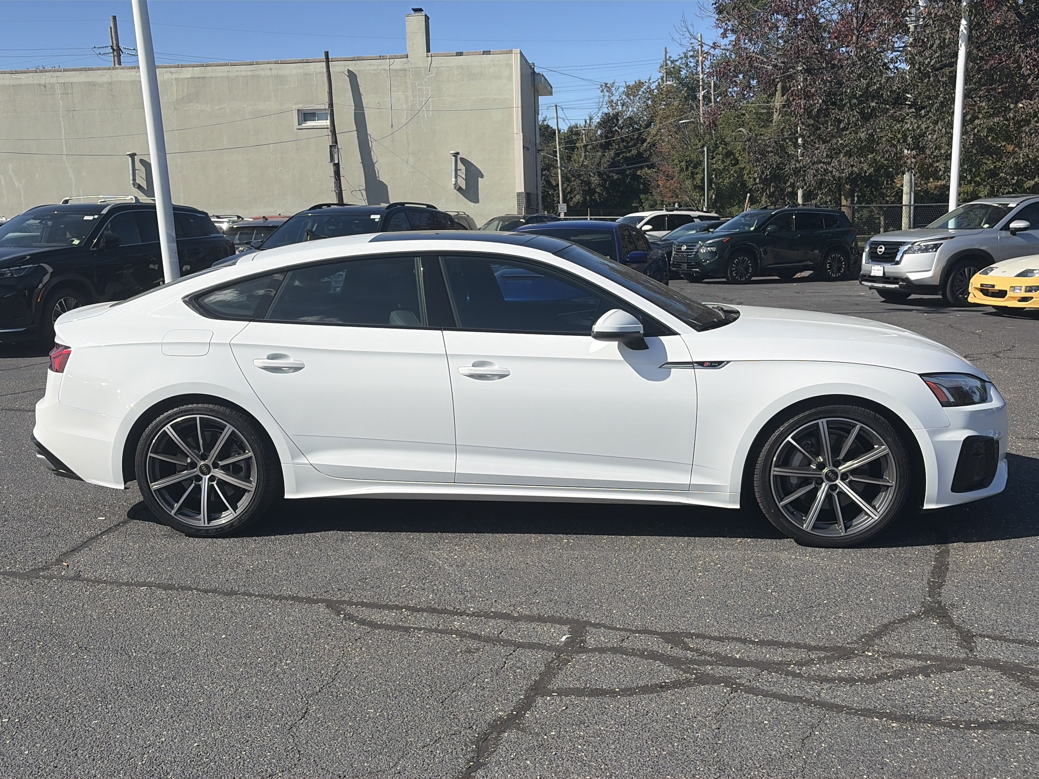 2025 Audi A5 Sportback S line Premium