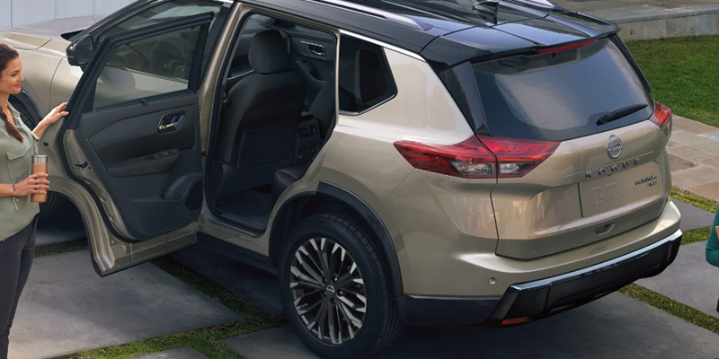 2026 Nissan Rogue SUV rear exterior view